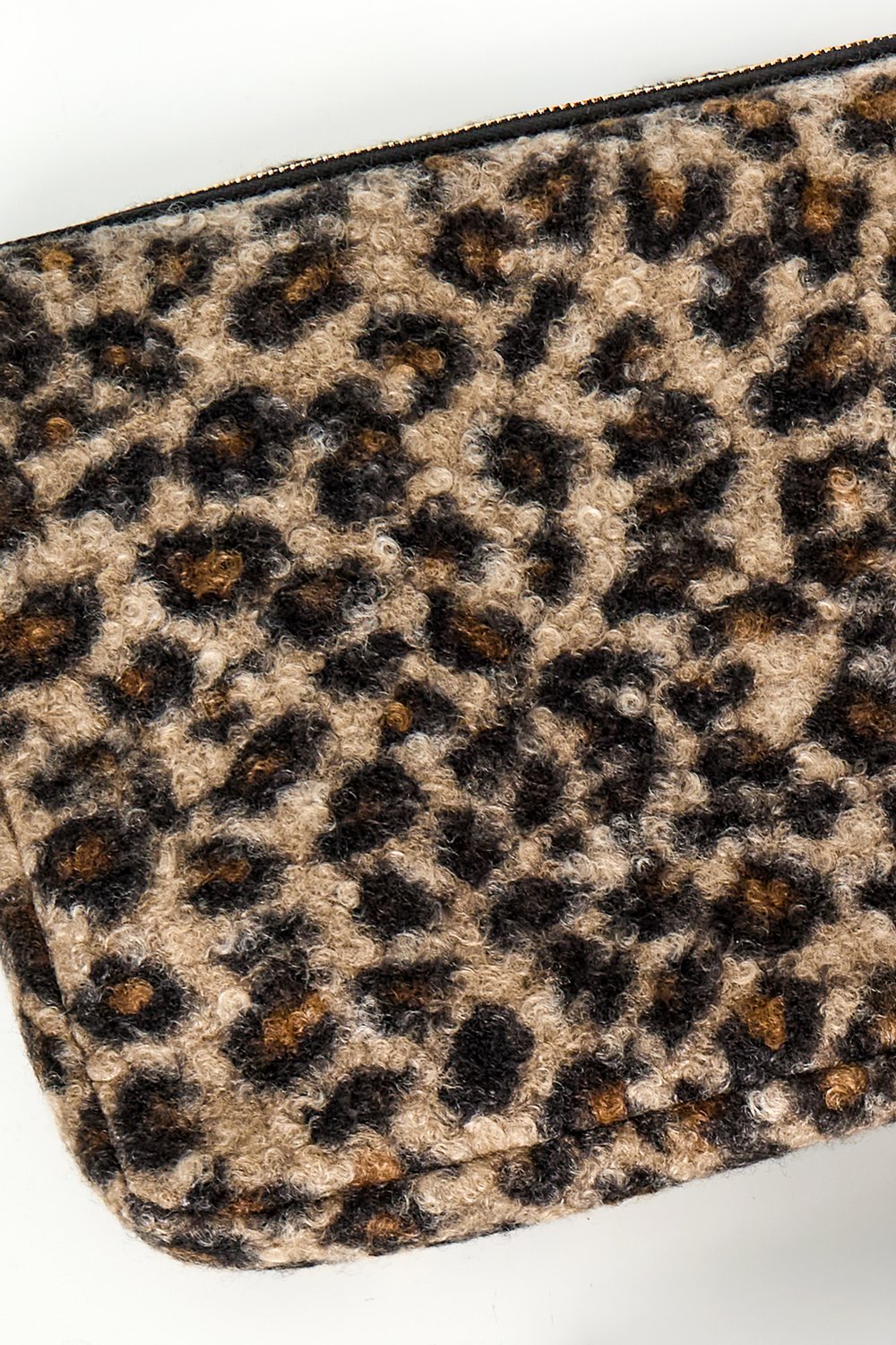 Leopard dream laptop sleeve h5Picture2